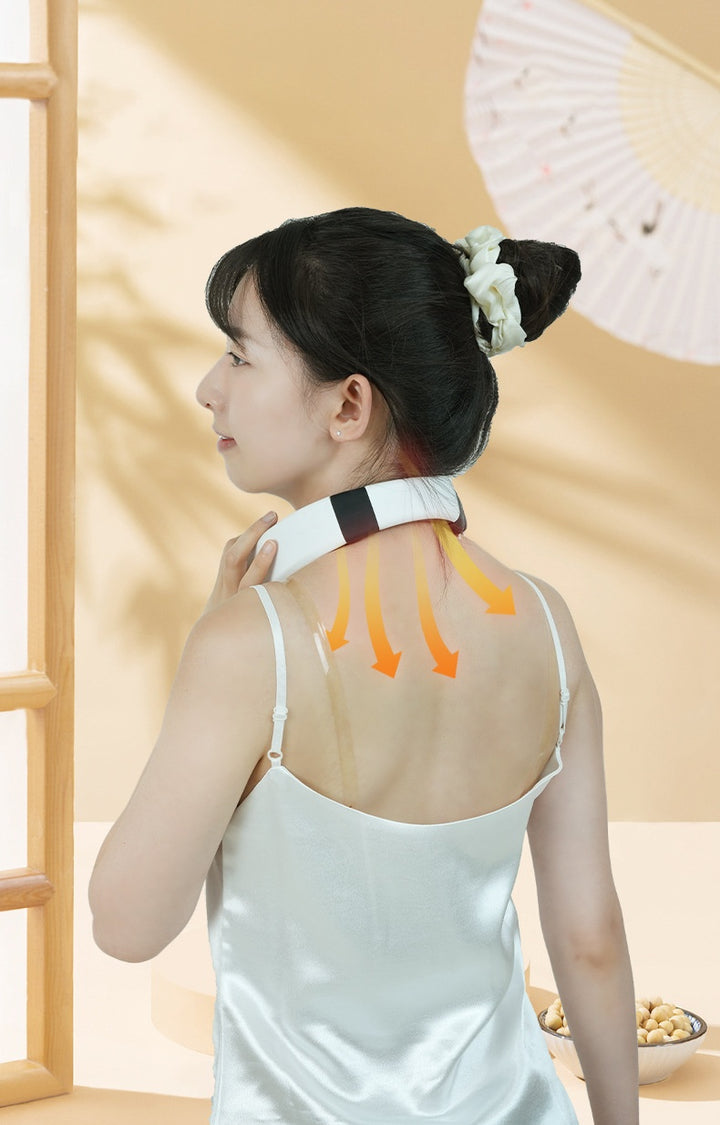 Heated U-shaped neck warmer band