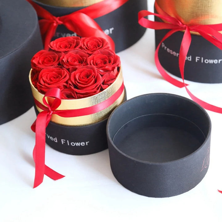 Preserved real roses in a luxury box – last without water