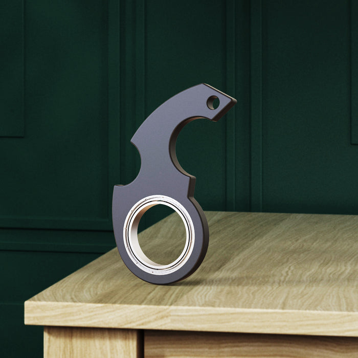 Warmfell Fidget spinner keyring with bottle opener