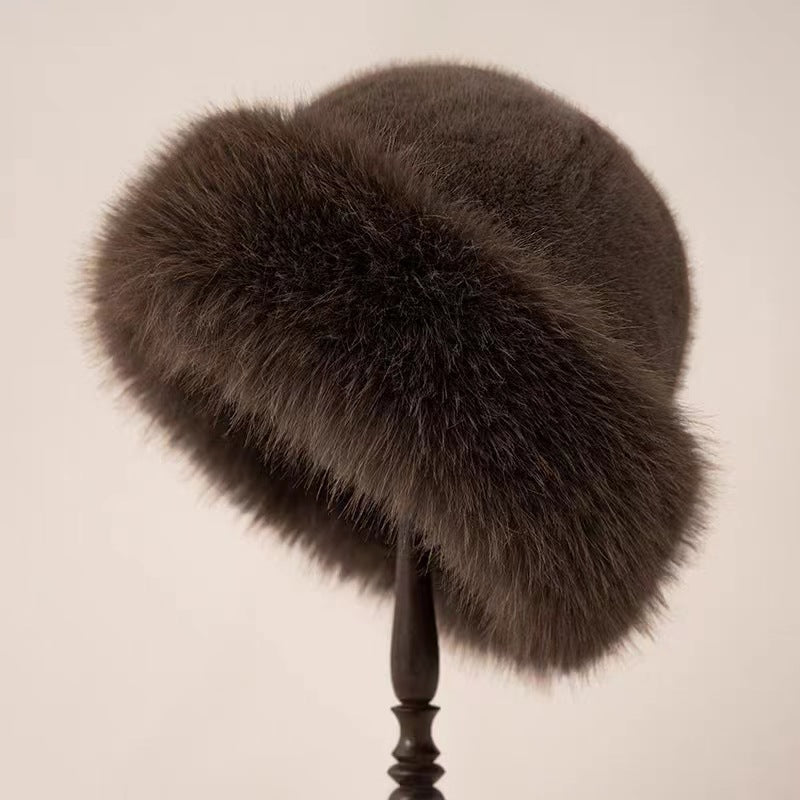 White faux fur Cossack hat with rolled brim