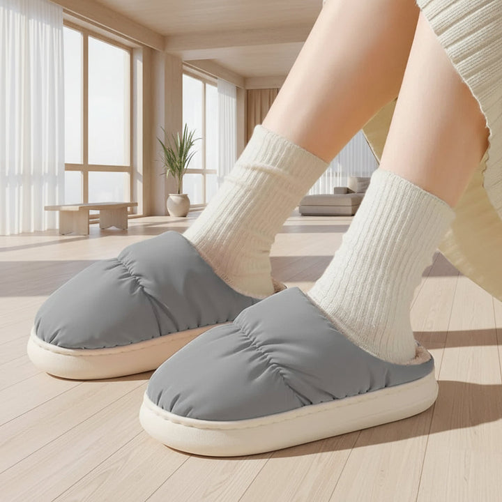 Warmfell™ USB Heated Slippers with Plush Lining for Warm, Dry Feet