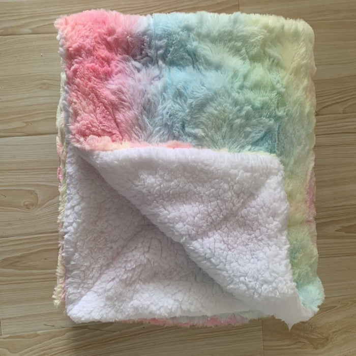 Warmfell Thick sherpa blanket with fluffy lamb-style reverse