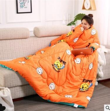 Winter Lazy Quilt with Sleeves, Wearable Blanket for Bed