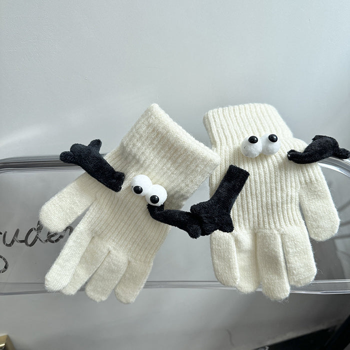 Warmfell Couple Gloves with Magnetic Hands That Hold