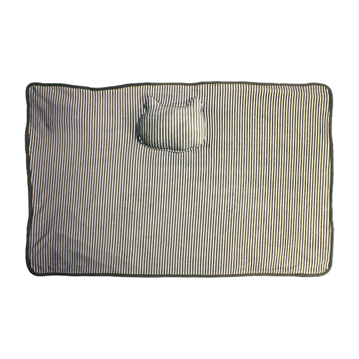 Warmfell USB heated plush throw for your lap, desk and sofa