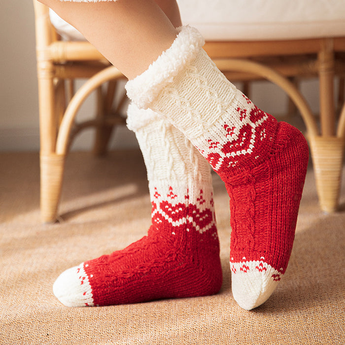 Warmfell Plush Lined Heart Knit Floor Socks with Grip Dots