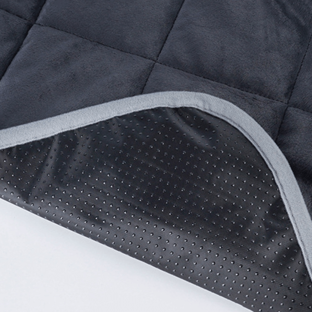 Warmfell™ Self-Warming Dog Pad with Non-Slip Base, Washable