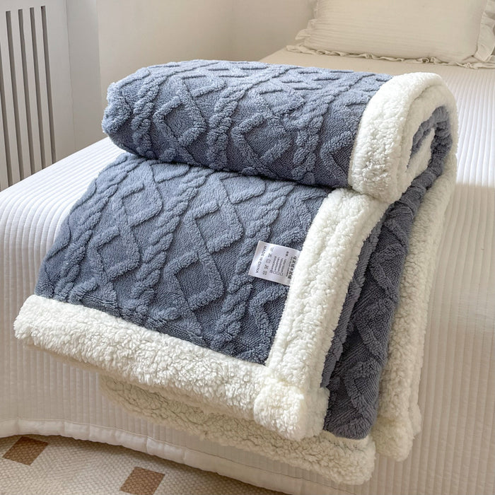 Warmfell Cable-Knit Blanket with Sherpa Fleece Border