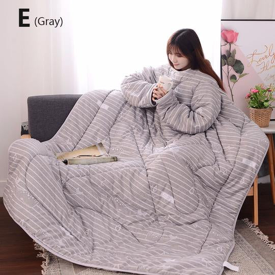 Winter Lazy Quilt with Sleeves, Wearable Blanket for Bed