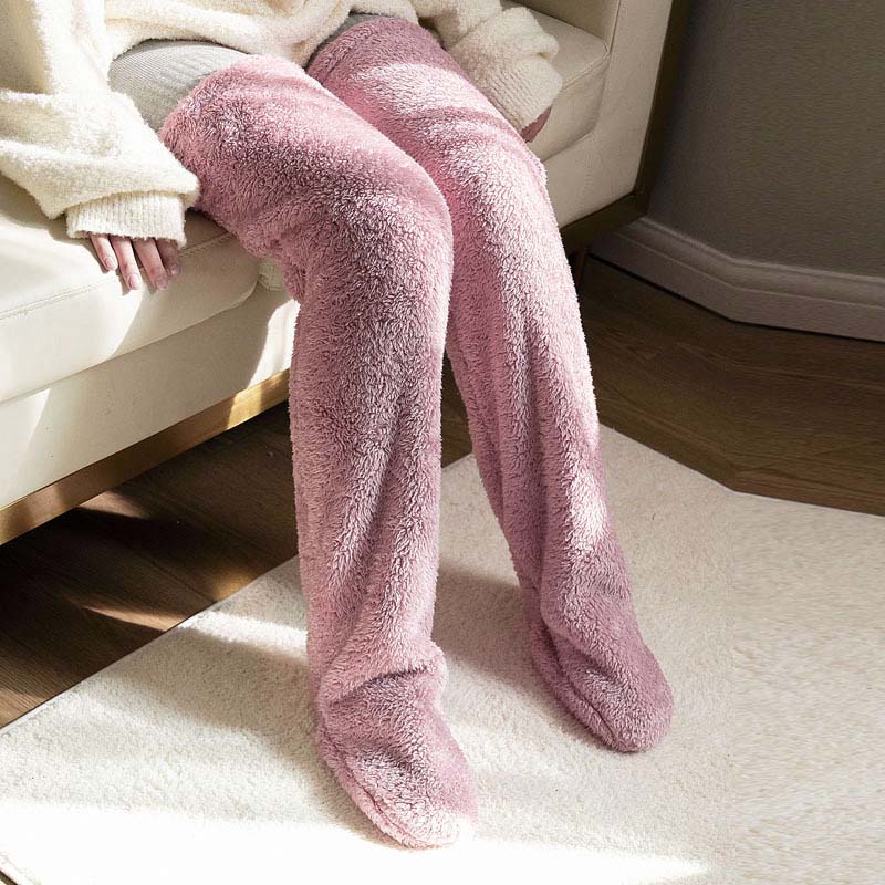 Warmfell™ Insulating Knee Warmers for Cosy, Dry Knees on Cold Days