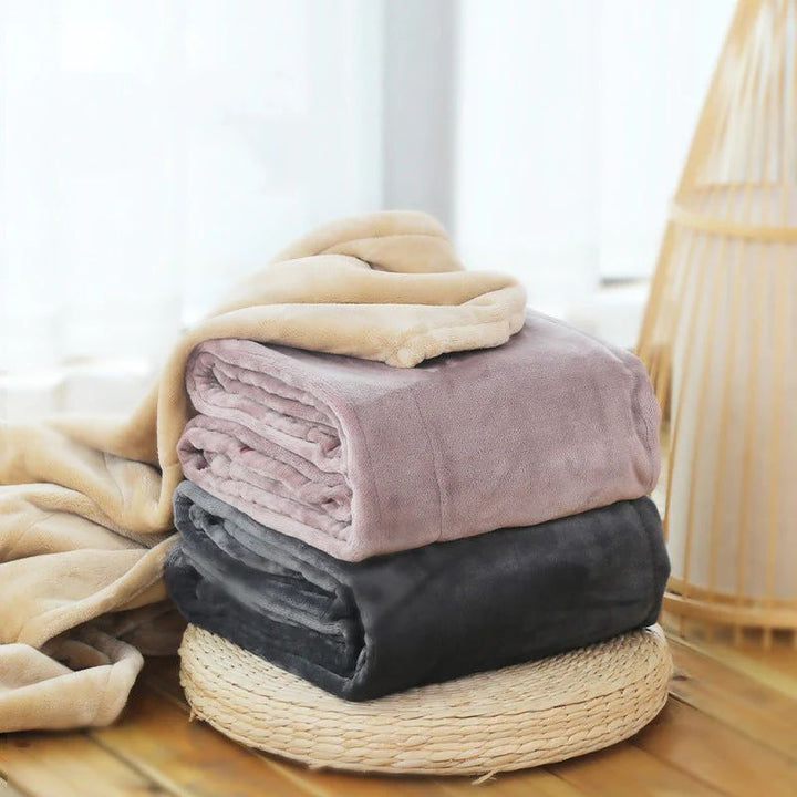 Warmfell™ Double-Sided Flannel USB Heated Blanket, Machine Washable