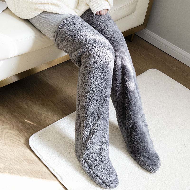 Warmfell™ Insulating Knee Warmers for Cosy, Dry Knees on Cold Days