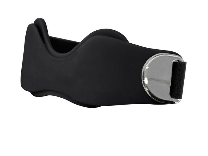 Patella knee strap with silicone pad