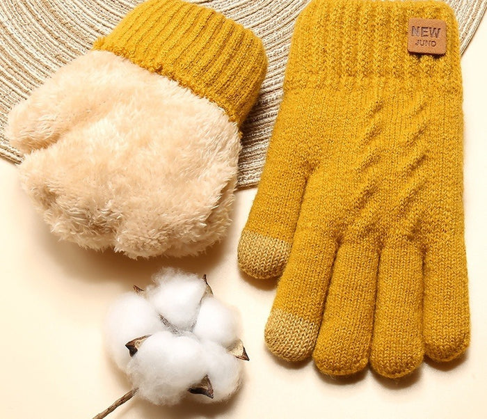 Warmfell Cable Knit Gloves with Double Plush Lining