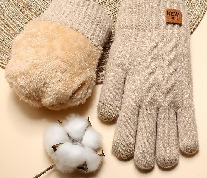 Warmfell Cable Knit Gloves with Double Plush Lining