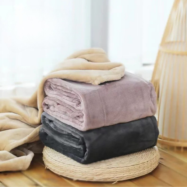 Warmfell™ Cordless Heated Throw Big Enough for Two