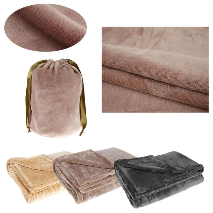 Warmfell™ Cordless USB Heated Blanket in Soft Flannel