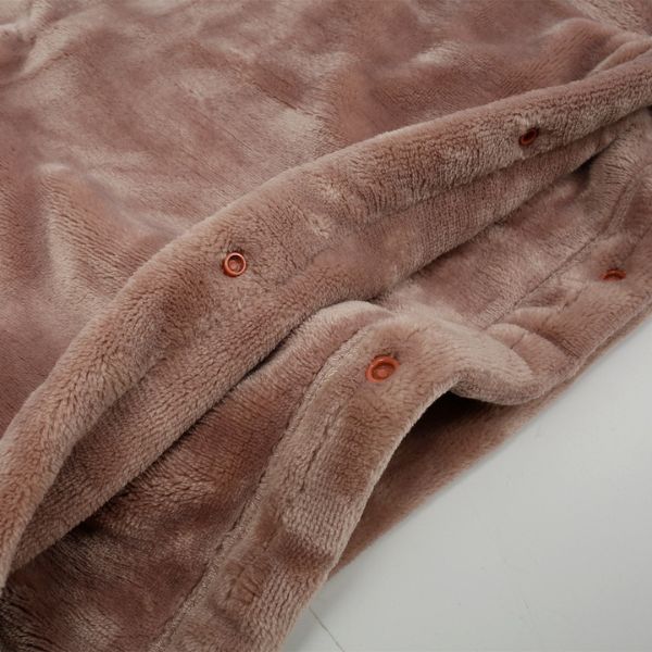 Warmfell™ Cordless USB Heated Blanket in Soft Flannel