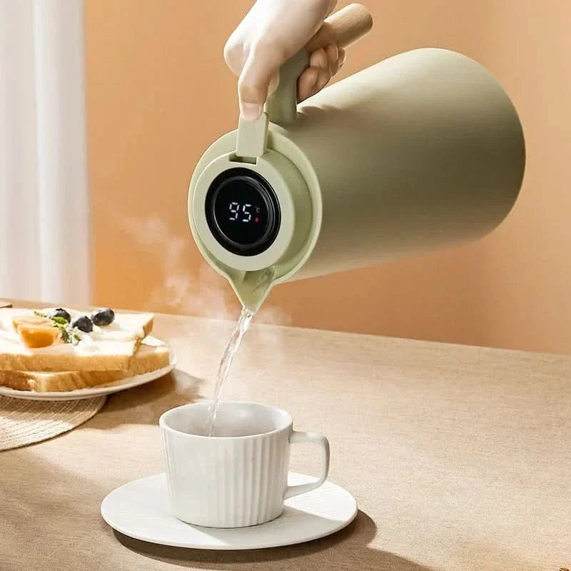 Warmfell™ 1 Litre Insulated Coffee Jug with Temperature Display Lid