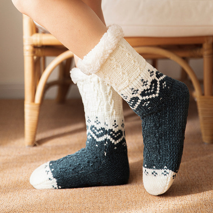 Warmfell Plush Lined Heart Knit Floor Socks with Grip Dots