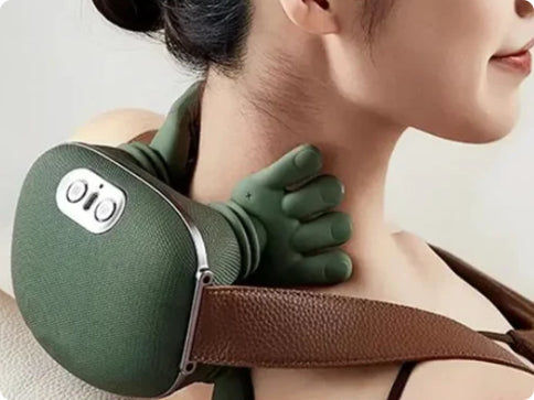 Warmfell Cordless 4D kneading massager with heat and straps
