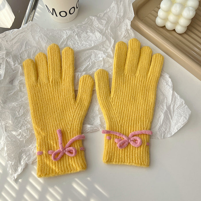 Warmfell Ribbed Knit Gloves with a Pretty Bow