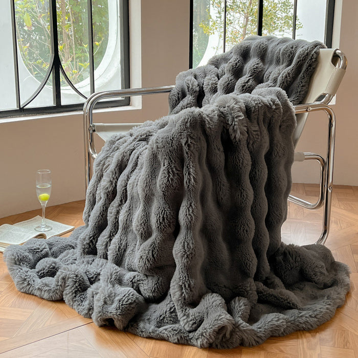 Warmfell Thick Bubble Faux Fur Throw Blanket for Sofa or Bed