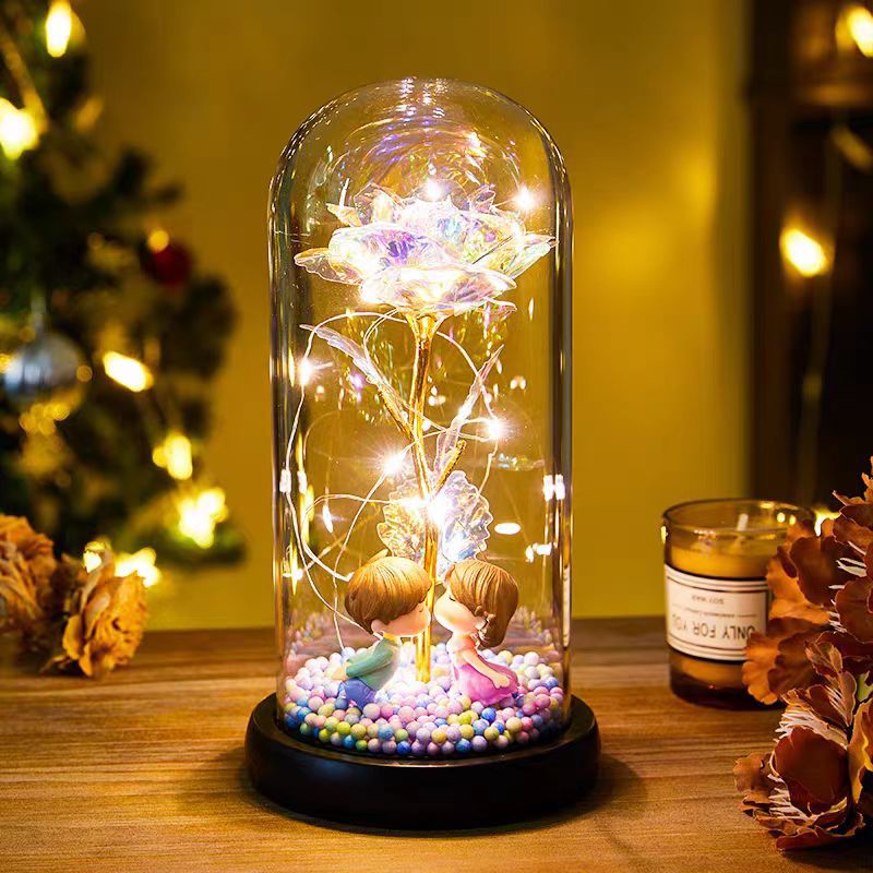 Light-up gold foil rose in a glass dome, 22 cm