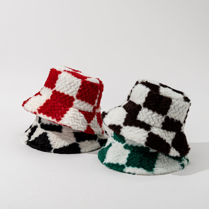 Black checkerboard fluffy bucket hat