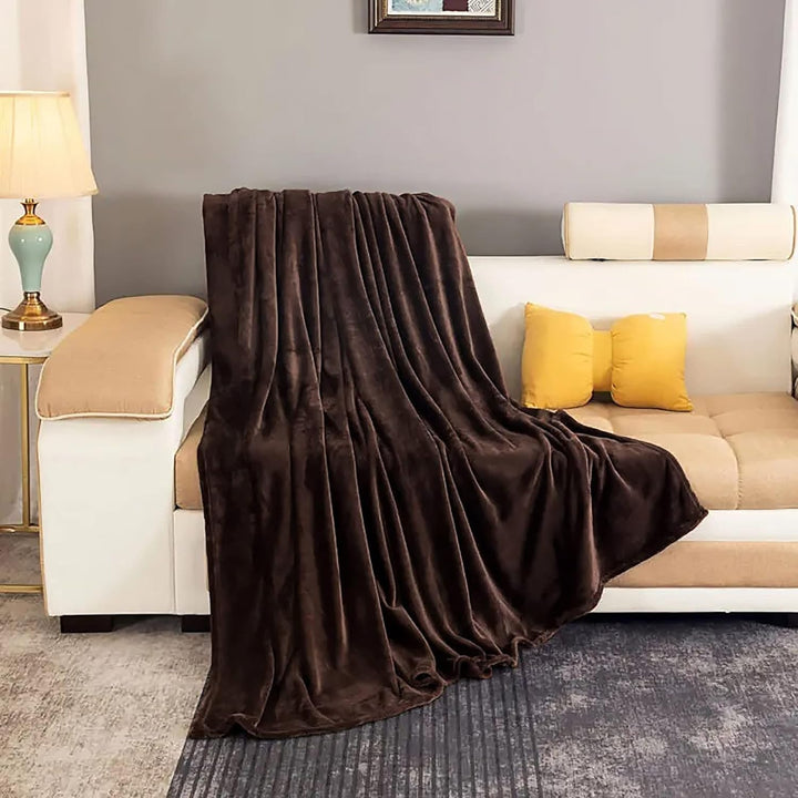Warmfell™ Faux Fur Fleece Throw Blanket, Super Soft and Lightweight