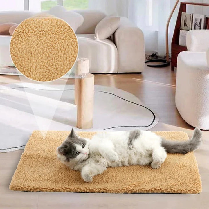 Warmfell™ Self-Warming Pet Pad for Cats and Dogs, No Plug Needed