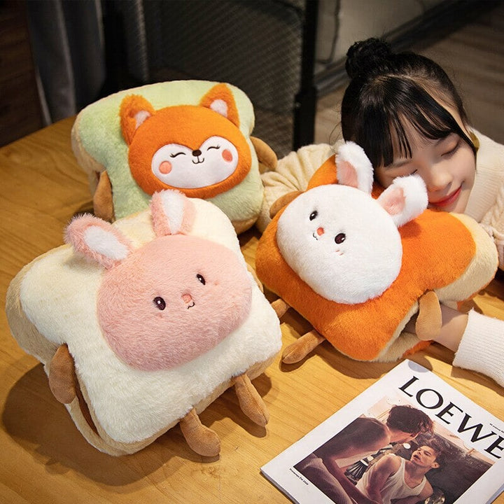 Warmfell™ Fluffy Toast Plushie Hand Warmer with Animal Face